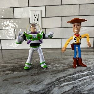 Toy Story Action Figures Set - Buzz Lightyear and Woody